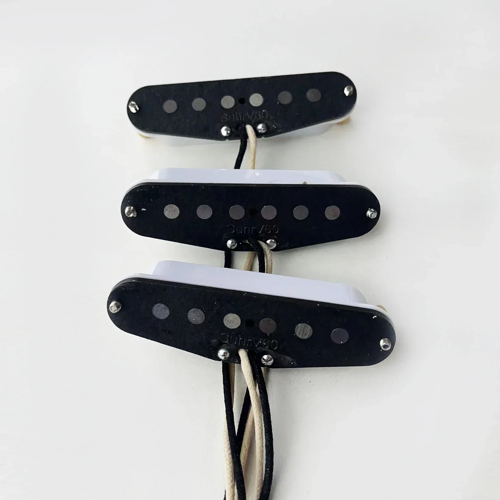 Q-X- Music Store--brand new-V6 - đánh giá và giá Musical Instrument Brands